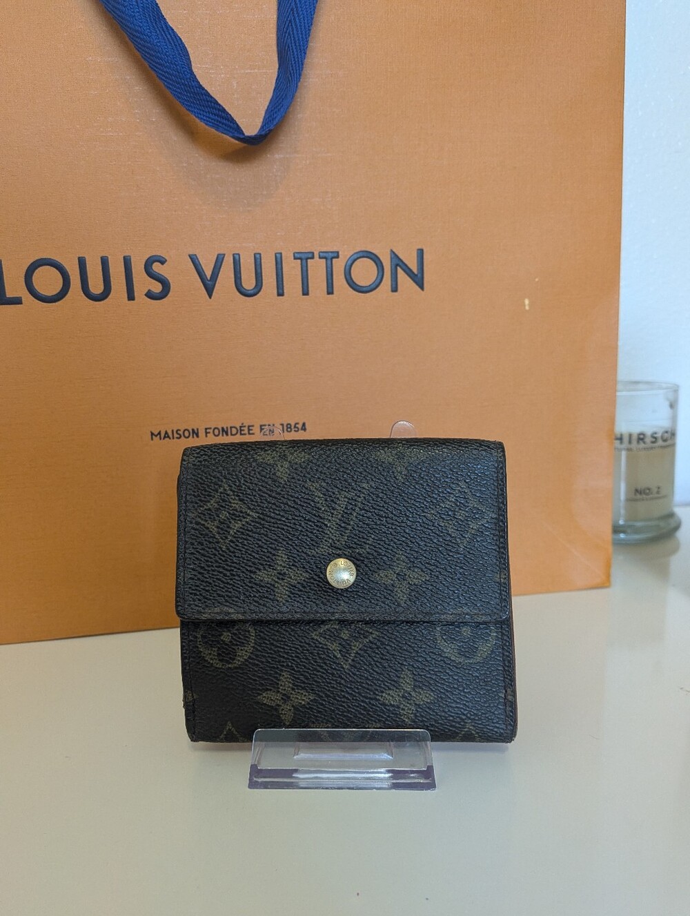 Louis Vuitton Vintage Monogram Compact Bifold Wallet Beautiful TH0090